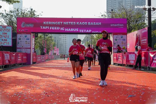 Race photo from Smartfren Run 2025 