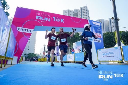 Race photo from Nu Skin Run 10K