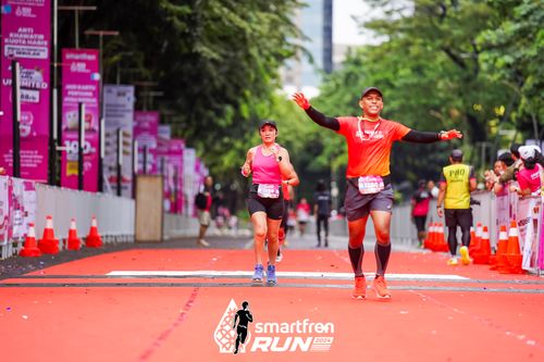 Race photo from Smartfren Run 2024