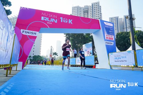 Race photo from Nu Skin Run 10K