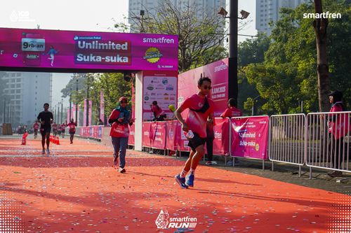 Race photo from Smartfren Run 2025 