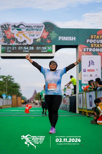 Race photo from Arutmin Borneo Run 2024