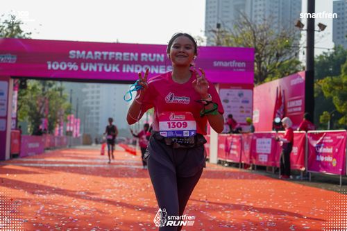Race photo from Smartfren Run 2025 