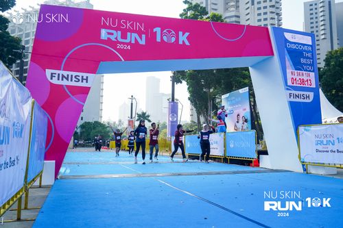 Race photo from Nu Skin Run 10K