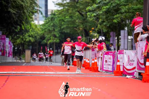 Race photo from Smartfren Run 2024