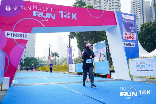 Race photo from Nu Skin Run 10K