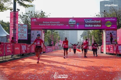 Race photo from Smartfren Run 2025 