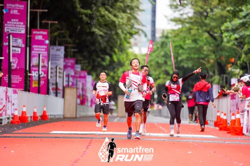 Race photo from Smartfren Run 2024