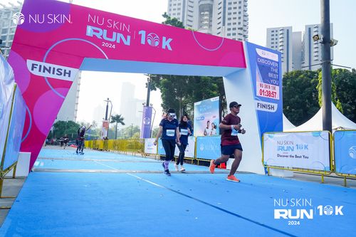 Race photo from Nu Skin Run 10K