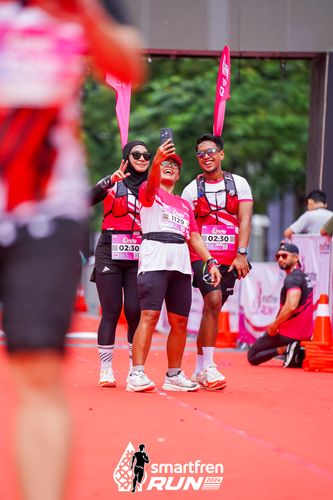 Race photo from Smartfren Run 2024