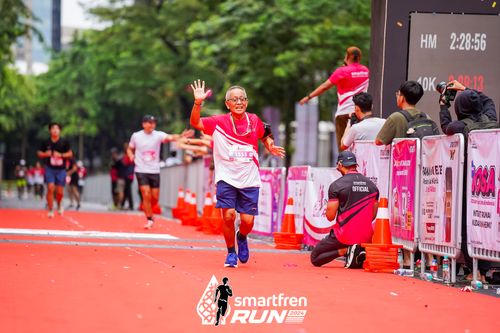 Race photo from Smartfren Run 2024