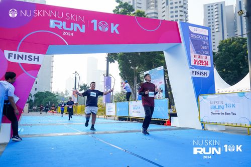 Race photo from Nu Skin Run 10K