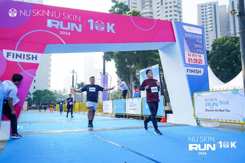 Race photo from Nu Skin Run 10K