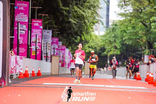 Race photo from Smartfren Run 2024