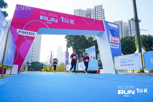 Race photo from Nu Skin Run 10K