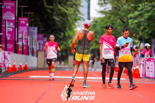 Race photo from Smartfren Run 2024