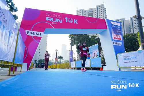 Race photo from Nu Skin Run 10K