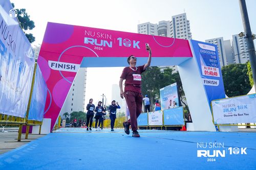 Race photo from Nu Skin Run 10K