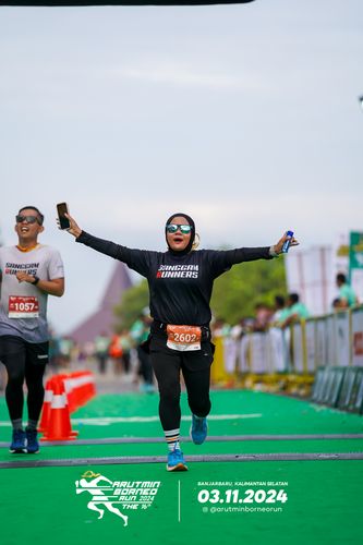 Race photo from Arutmin Borneo Run 2024