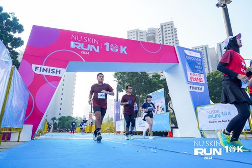 Race photo from Nu Skin Run 10K