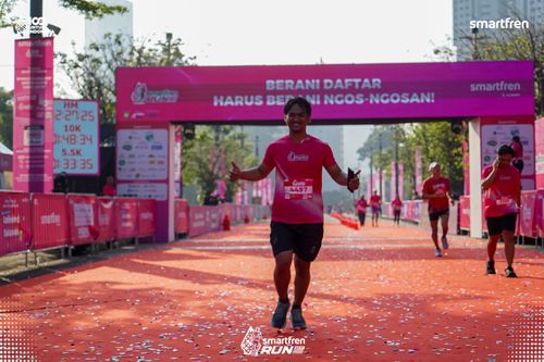 Race photo from Smartfren Run 2025 
