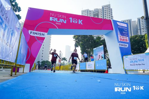 Race photo from Nu Skin Run 10K