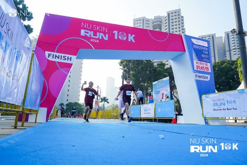 Race photo from Nu Skin Run 10K