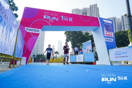 Race photo from Nu Skin Run 10K