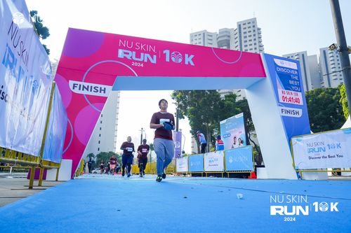 Race photo from Nu Skin Run 10K