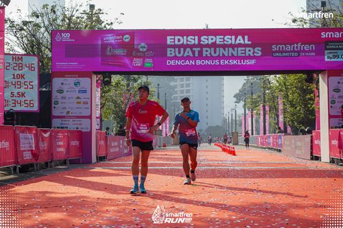 Race photo from Smartfren Run 2025 