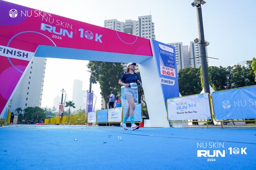 Race photo from Nu Skin Run 10K