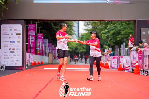 Race photo from Smartfren Run 2024