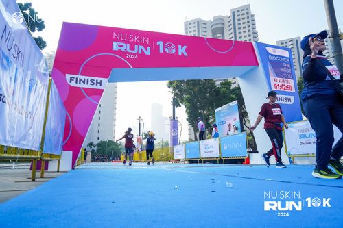 Race photo from Nu Skin Run 10K