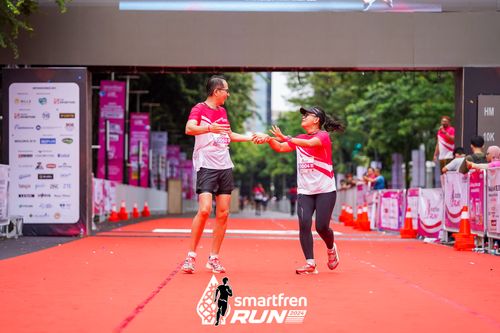 Race photo from Smartfren Run 2024