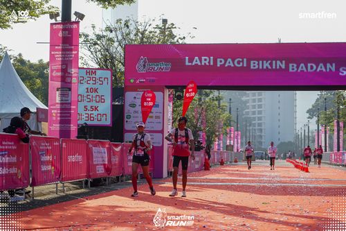 Race photo from Smartfren Run 2025 