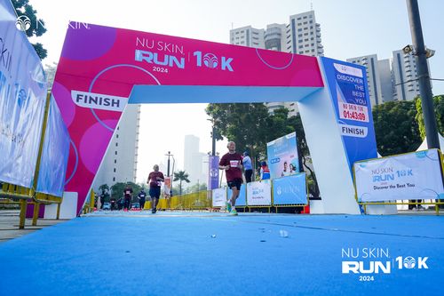 Race photo from Nu Skin Run 10K