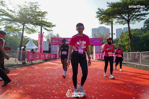 Race photo from Smartfren Run 2025 