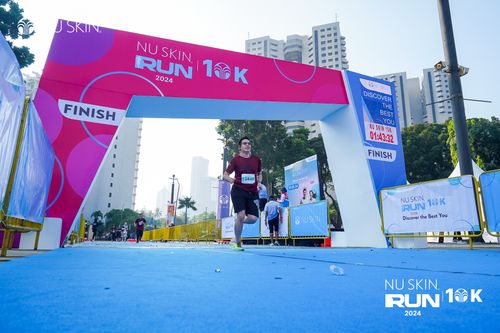 Race photo from Nu Skin Run 10K