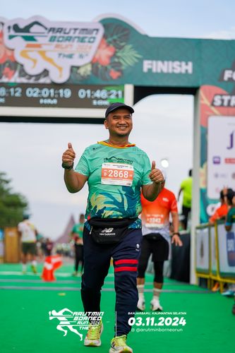 Race photo from Arutmin Borneo Run 2024