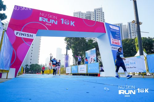 Race photo from Nu Skin Run 10K