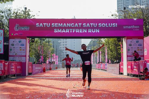 Race photo from Smartfren Run 2025 