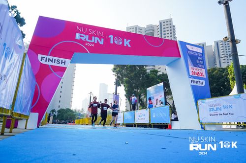 Race photo from Nu Skin Run 10K
