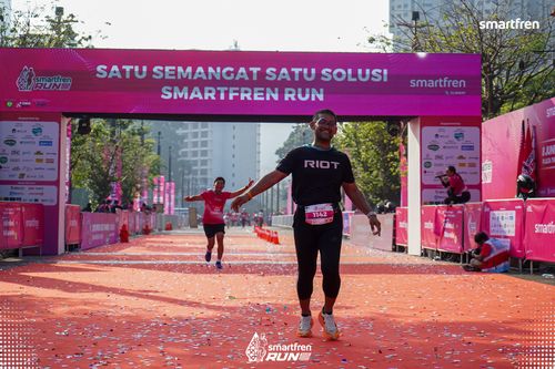 Race photo from Smartfren Run 2025 