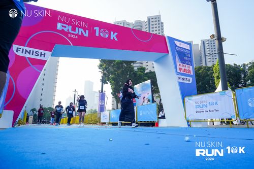 Race photo from Nu Skin Run 10K