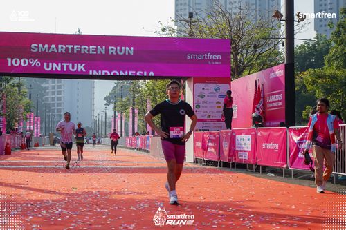 Race photo from Smartfren Run 2025 
