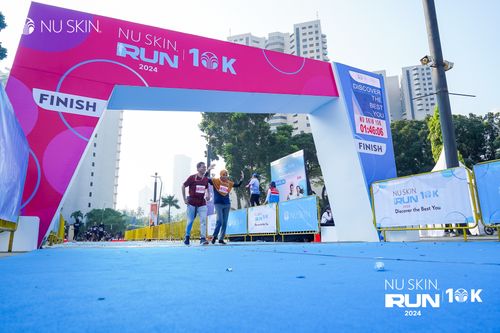 Race photo from Nu Skin Run 10K