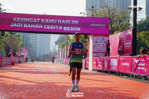 Race photo from Smartfren Run 2025 
