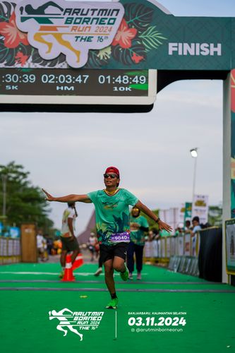 Race photo from Arutmin Borneo Run 2024