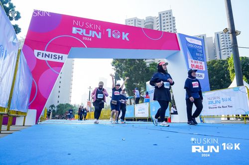 Race photo from Nu Skin Run 10K