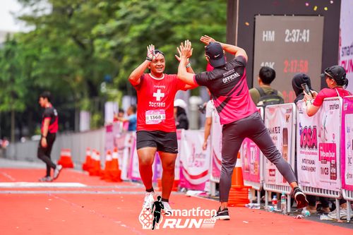 Race photo from Smartfren Run 2024